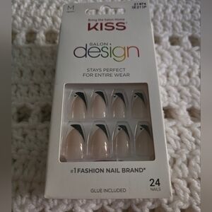 KISS Salon Design False Nails